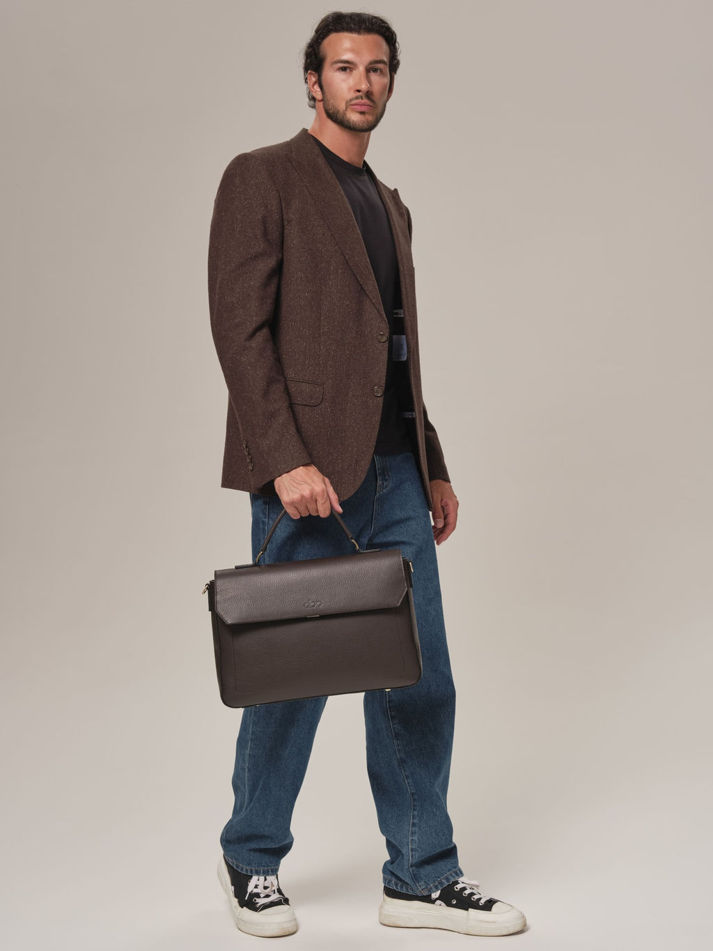 Мужская кожаная сумка Levi DBR 7115 коричневый шоколад  фото 6