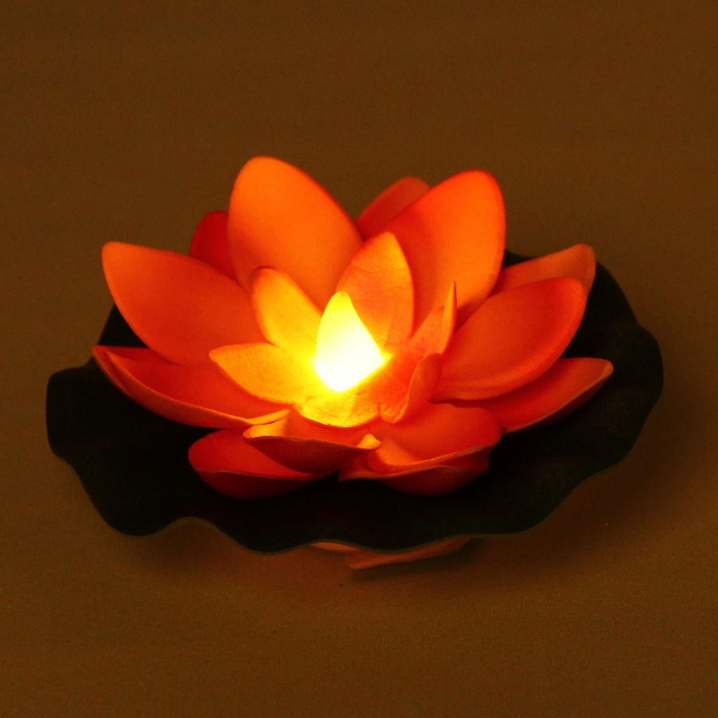 Цена за 3шт. Растение водоплавающее "Кувшинка" d-10см с подсветкой от контакта с водой, оранжевая