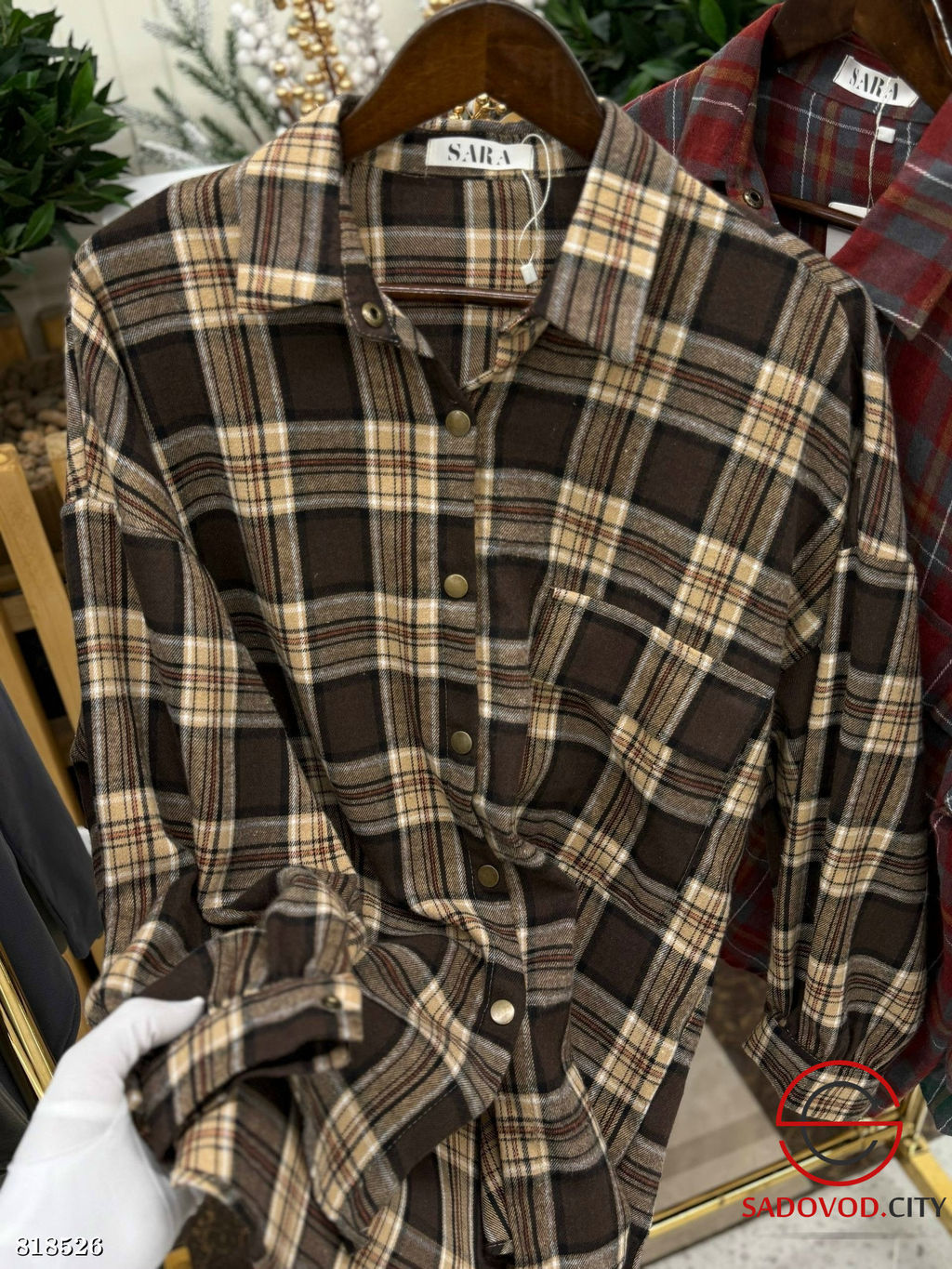 Рубашка женская на пуговицах