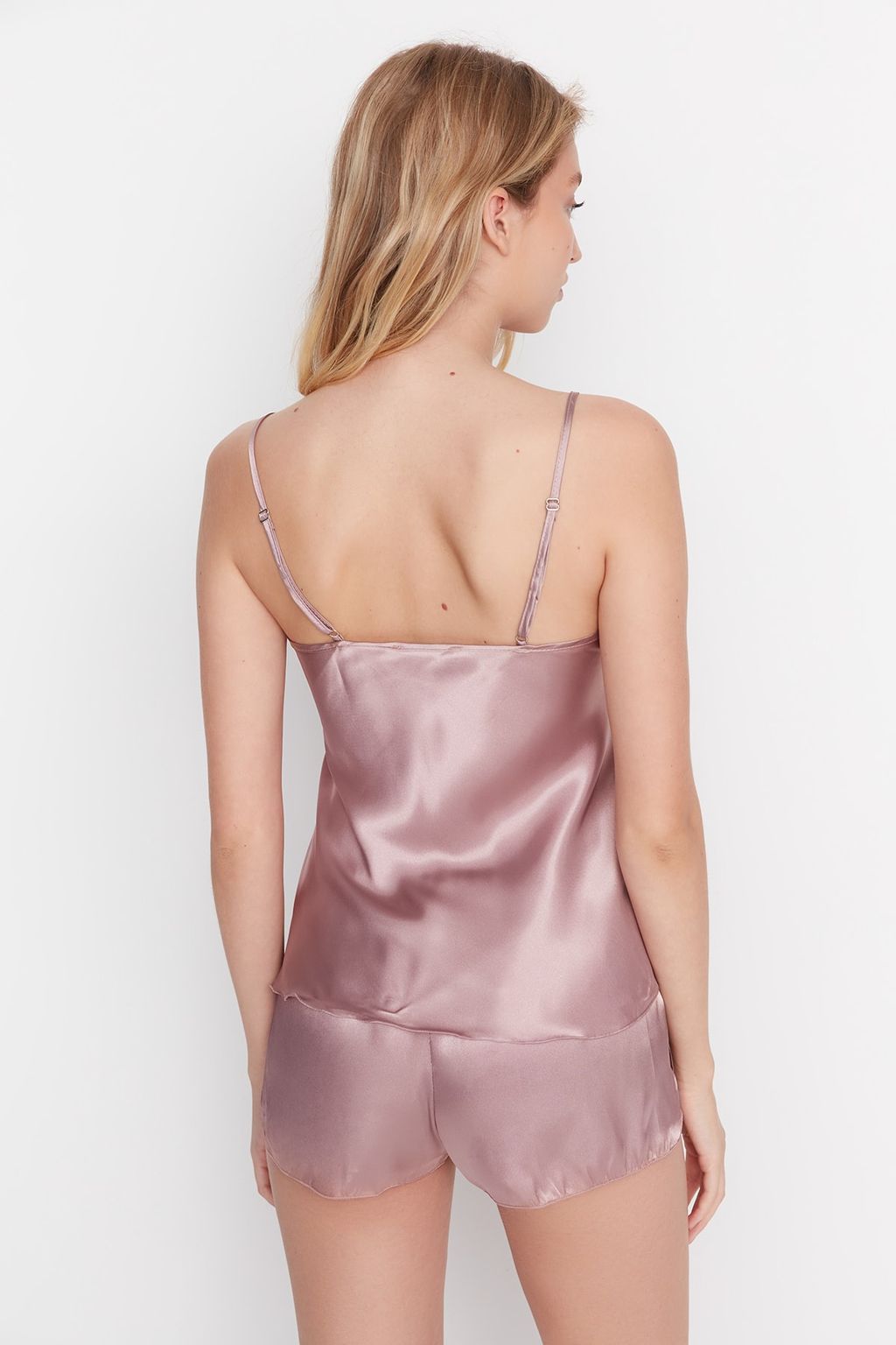 Trendyolmilla Siyah Dantelli Ip Ask?l? Saten Sortlu Dokuma Pijama Tak?m? THMAW21PT0843  фото 3