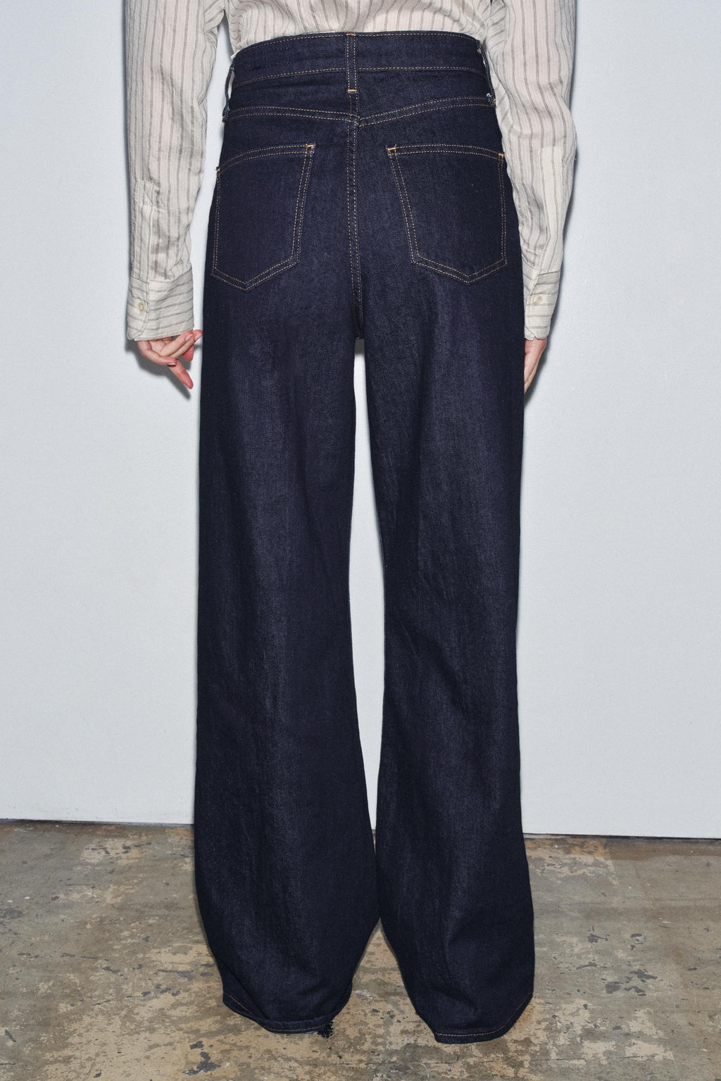 ZW COLLECTION HIGH-WAIST WIDE-LEG JEANS - Zara фото 3