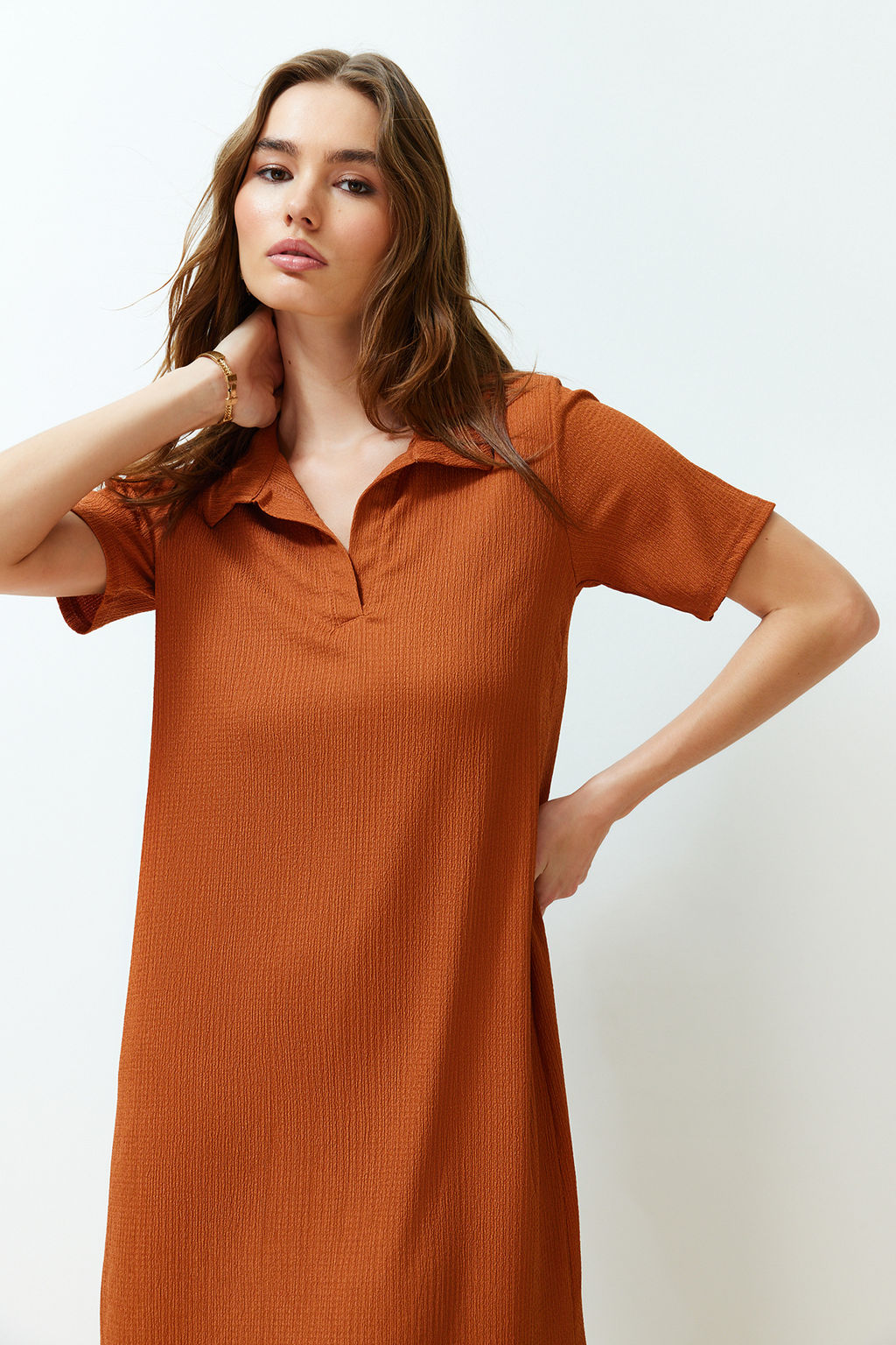 Murdum Polo Yaka K?sa Kol Midi Burumcuk/Dokulu Orme Elbise TWOSS24EL00478 - Trendyolmilla фото 10