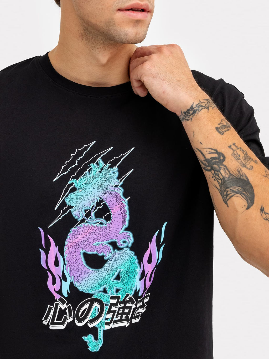 Комплект мужской (футболка, брюки) черный с принтом в виде дракона - Mark formelle фото 3