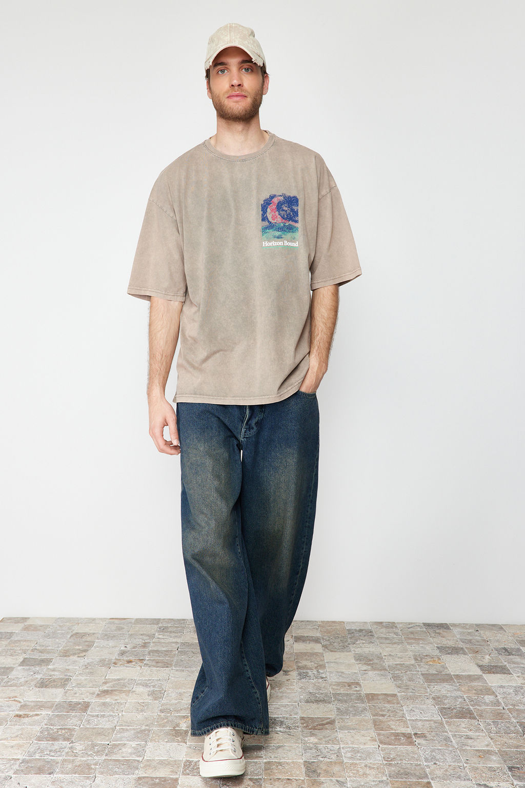 Trendyolmilla Man Vizon Orme Oversize/Genis Kesim Eskitme/Soluk Efektli %100 Pamuklu T-shirt TMNSS24TS00150  фото 2
