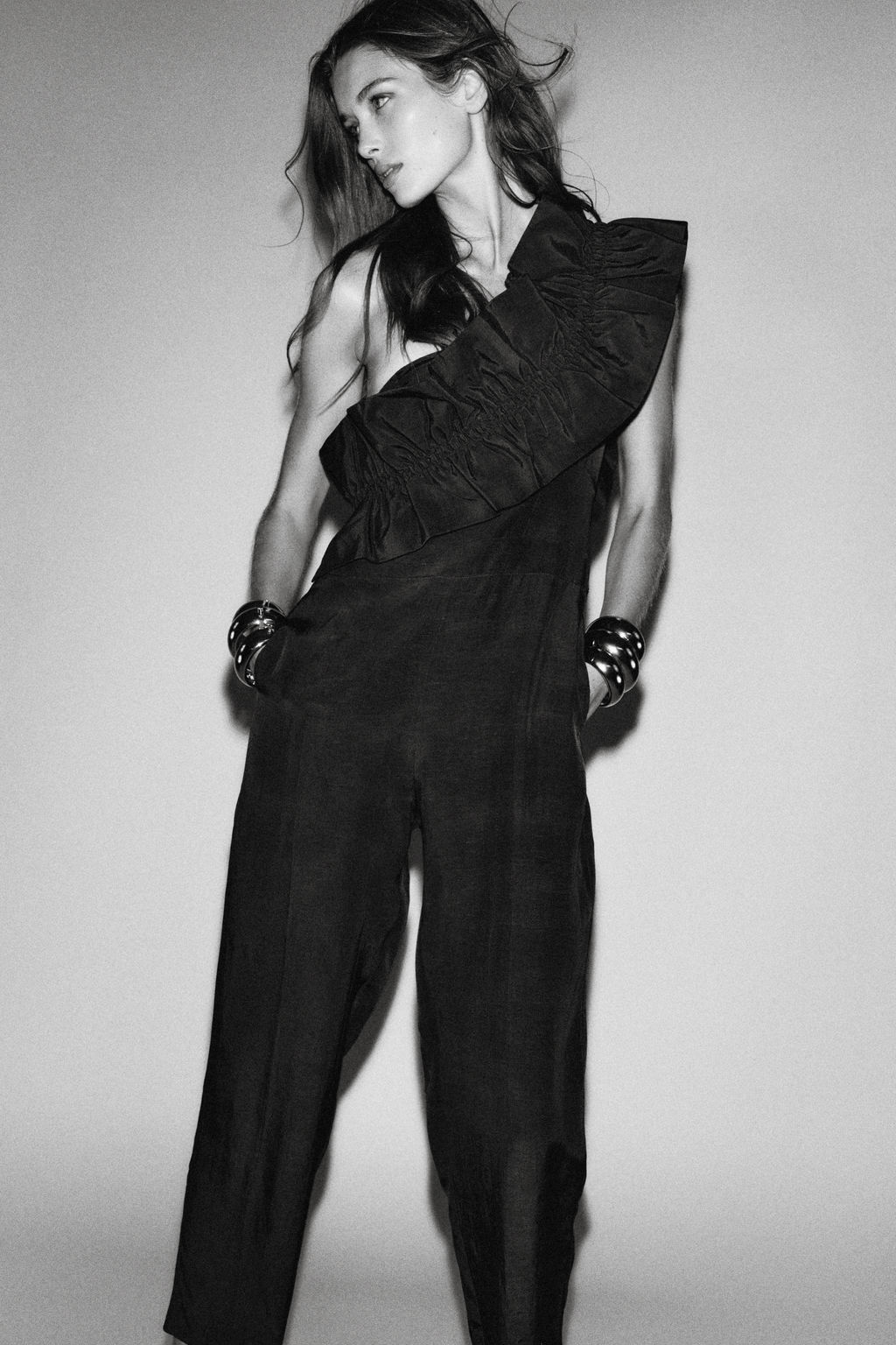 ASYMMETRIC RUFFLE JUMPSUIT - Zara фото 7
