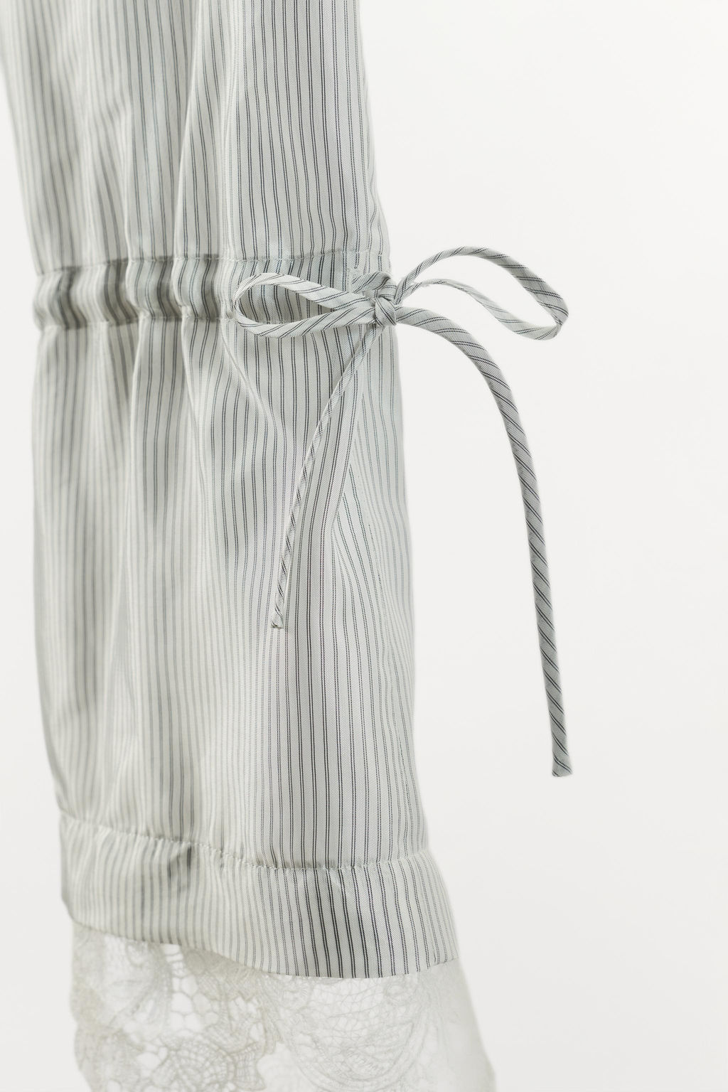 PANTAL?N CAPRI RAYAS ENCAJE / Crudo / Beige - Zara фото 8