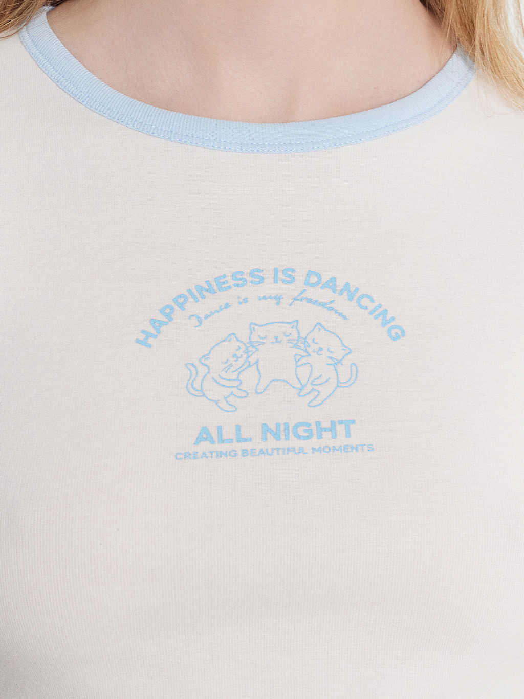 Комплект домашний женский: футболка и шорты белый +голубое небо +печать 592599