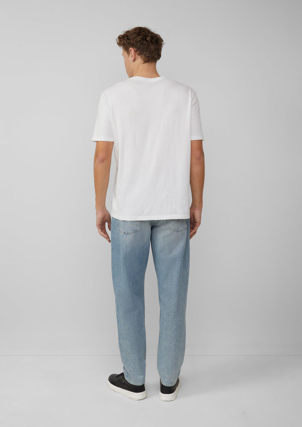 Джинсы мужские