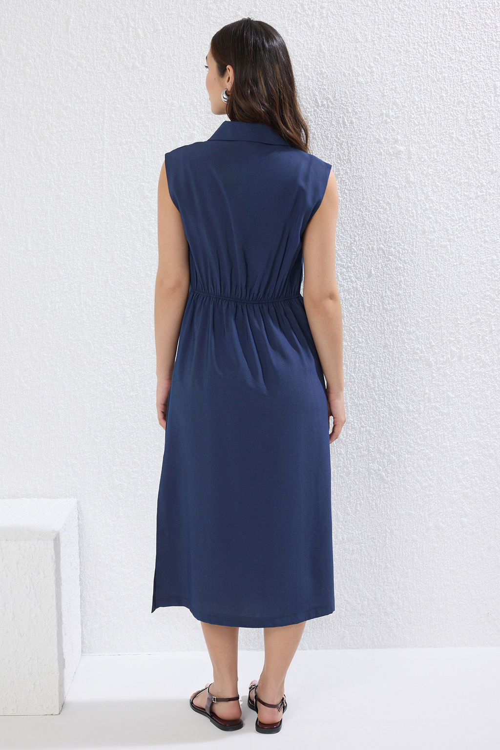 TRENDYOLMILLA Haki Duz Midi Modal Dokuma Gomlek Elbise TWOSS25EL00281 фото 11