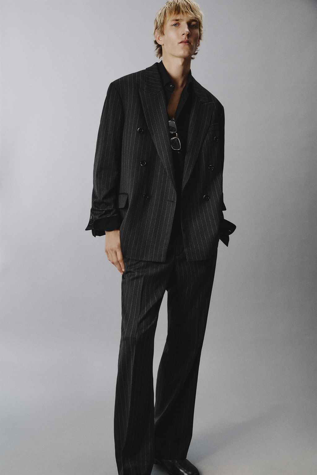 PINSTRIPED SUIT TROUSERS - Zara фото 14