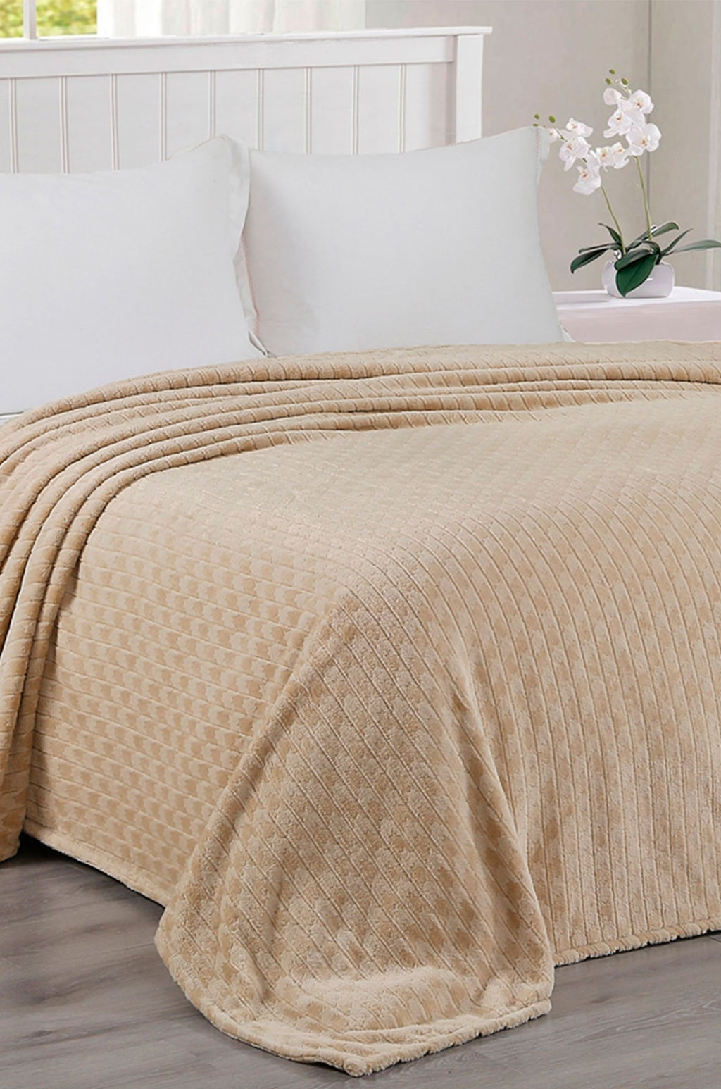 Плед из жаккардового велсофта VV Viola Home collection