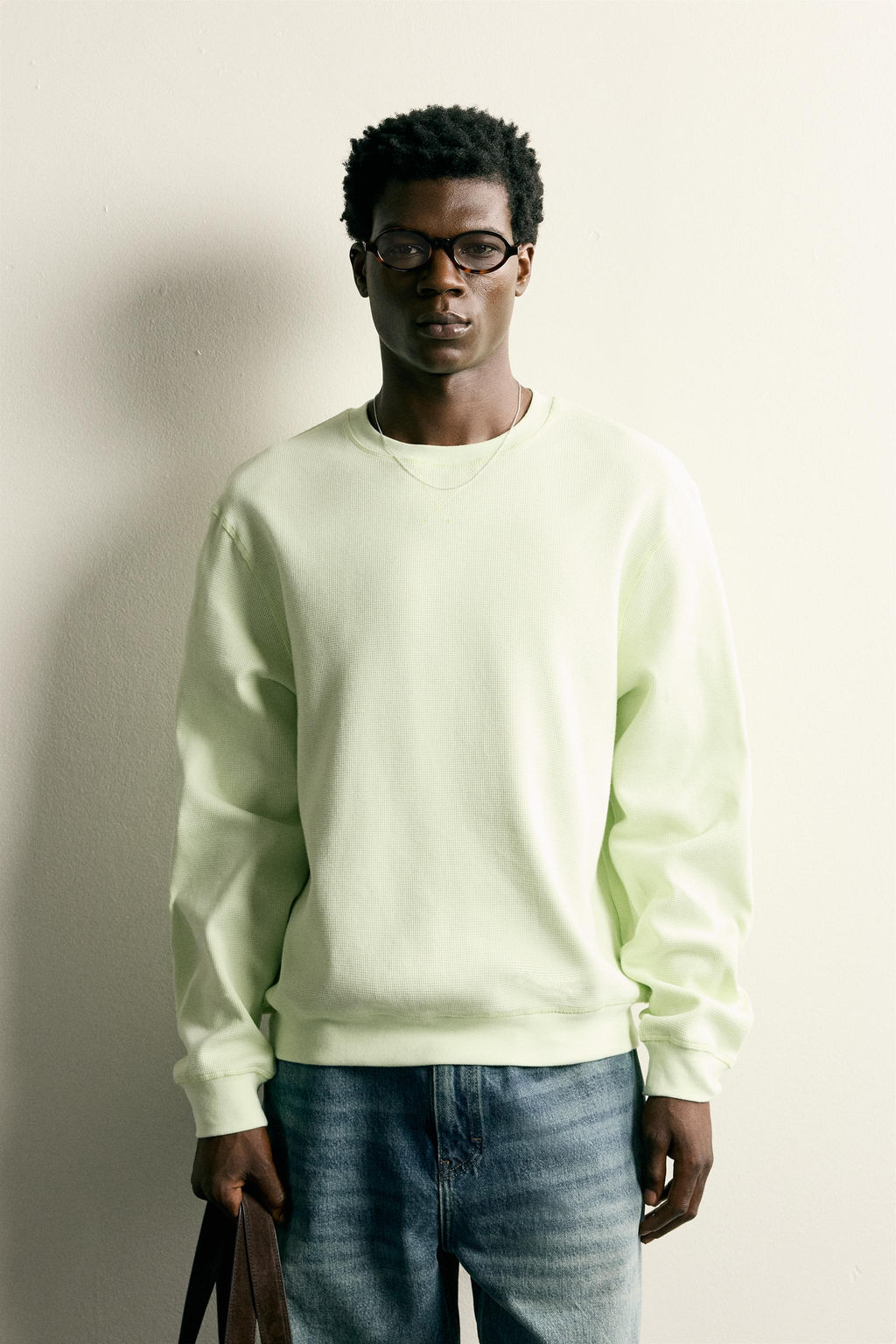 SUDADERA REGULAR FIT ESTRUCTURA WAFFLE / Lima claro - Zara фото 2