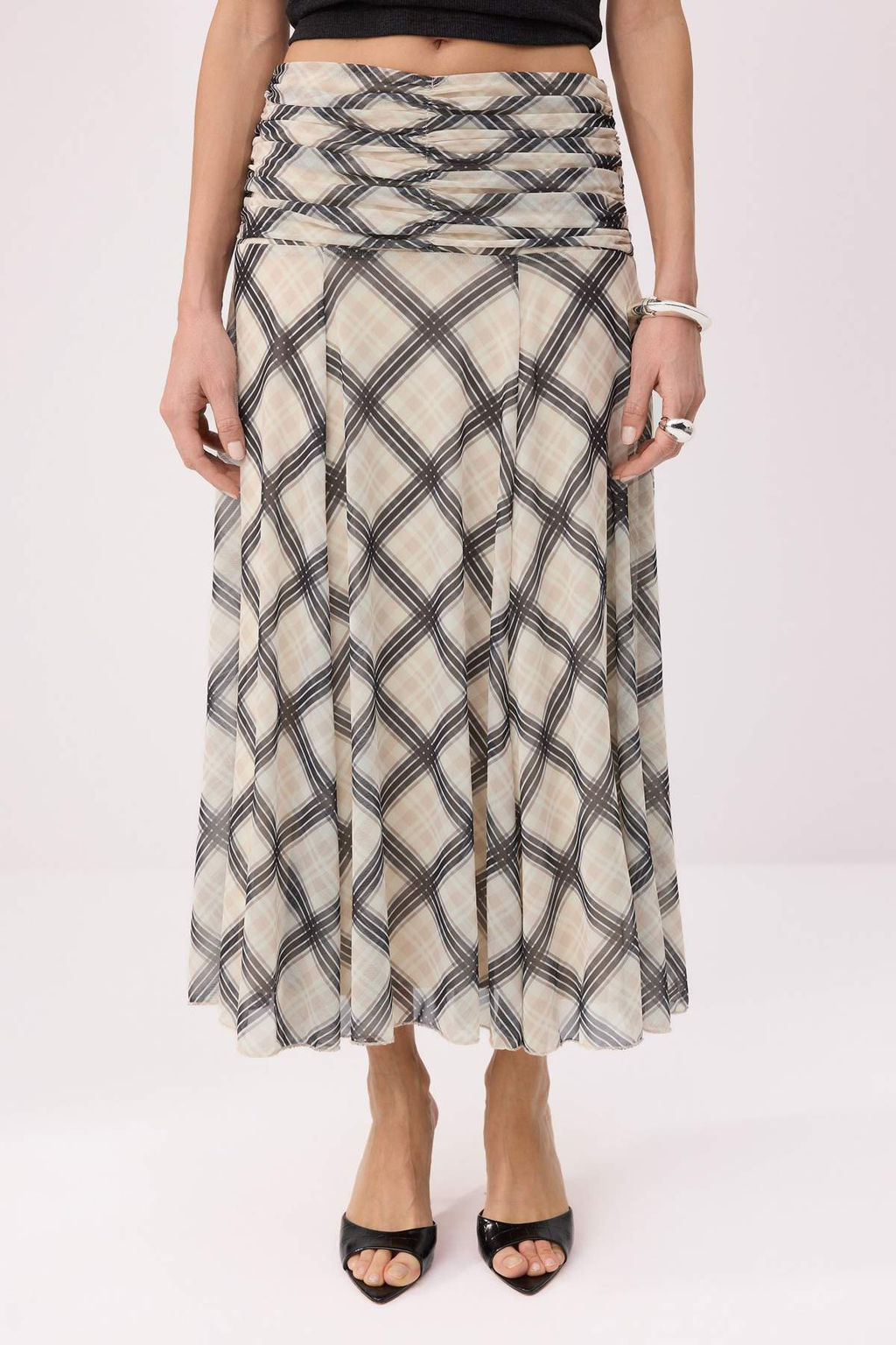Ekru Maxi Buzgu/Drape Detayl? Boho/Boho Chic Baskl?l? Tul Esnek Orme Etek TWOAW26ET00122