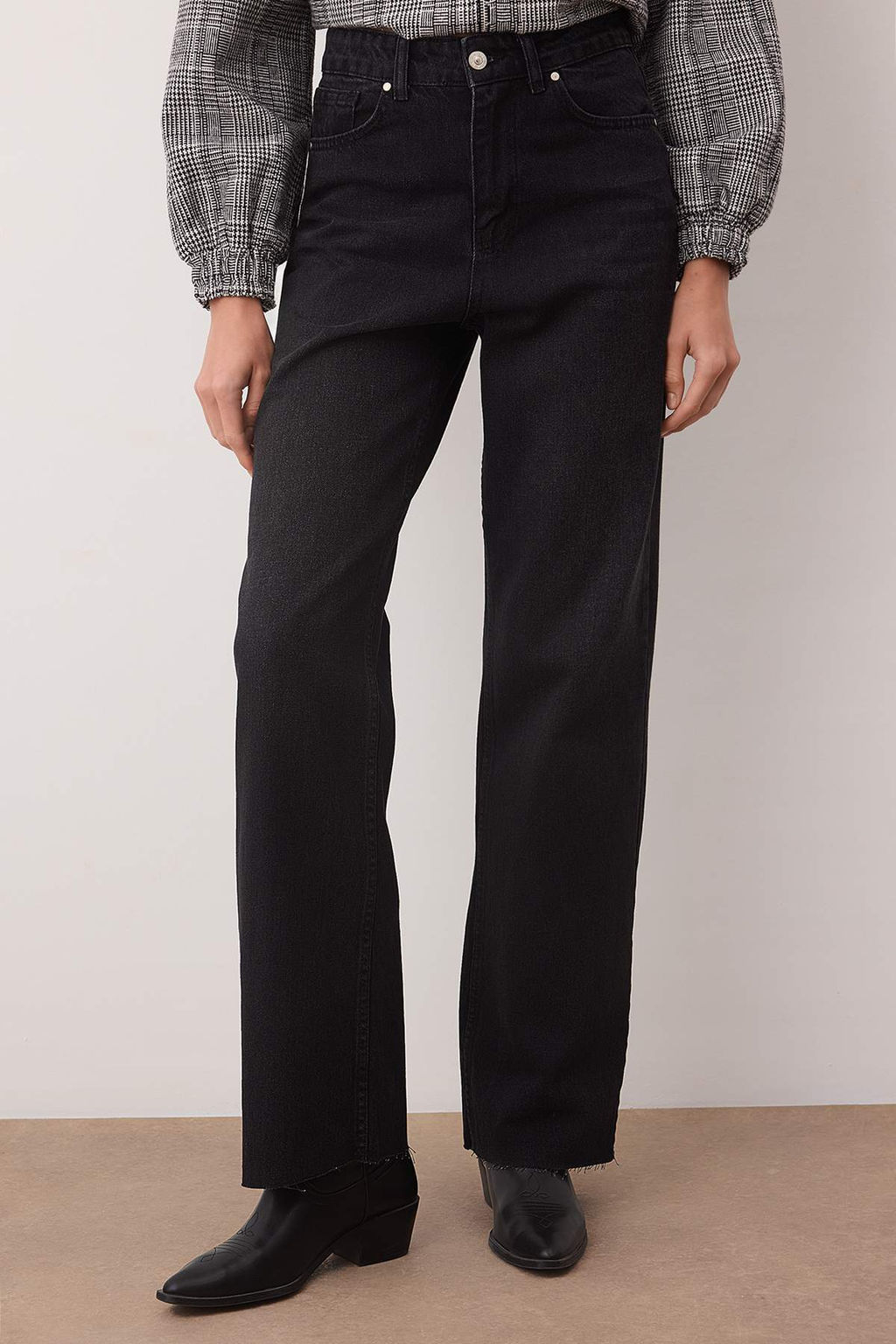 TRENDYOLMILLA Mavi Pacas? Kesikli Soluk Efekt Vintage Yuksek Bel Straight Jeans TWOAW25JE00378 фото 7