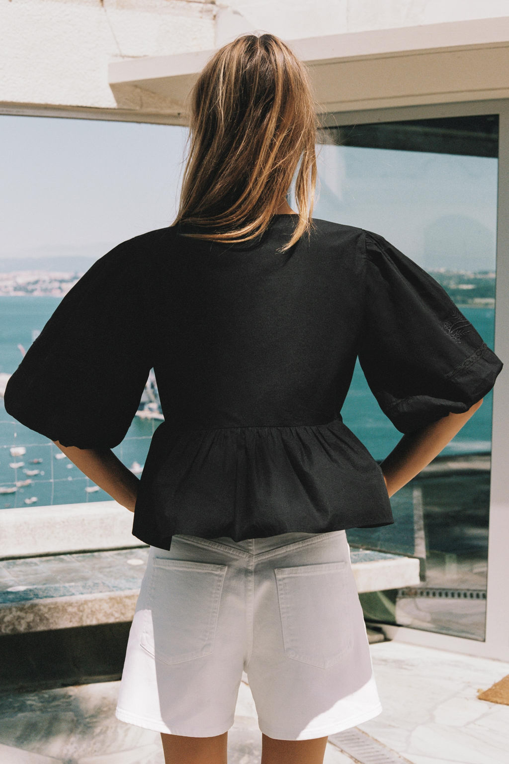 CAMISA BORDADA MANGA GLOBO / Negro - Zara фото 6