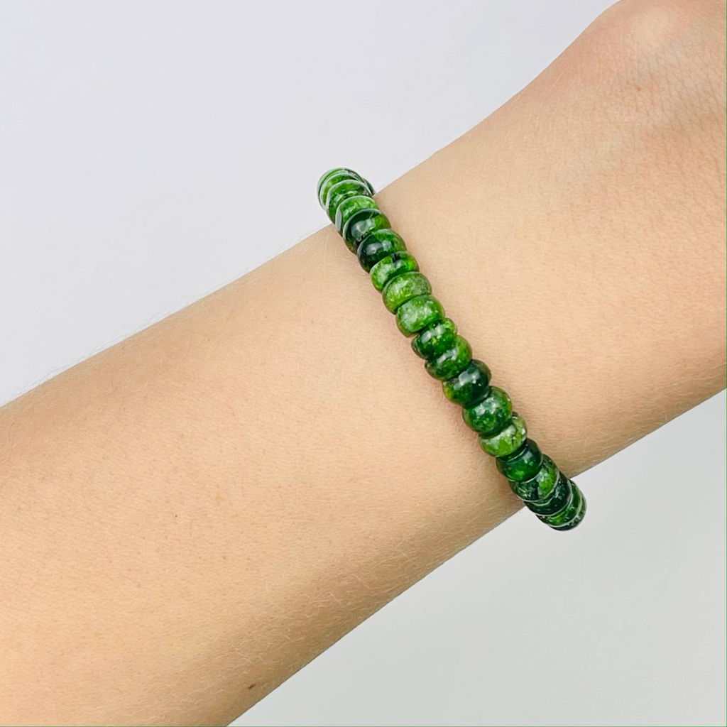 Браслет из Хромдиопсида 17 см