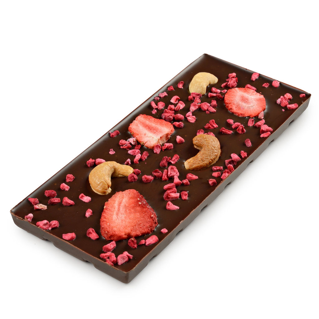 Шоколад горький SUGAR FREE клубника, кешью, малина 80 гр - Chokodelika фото 3