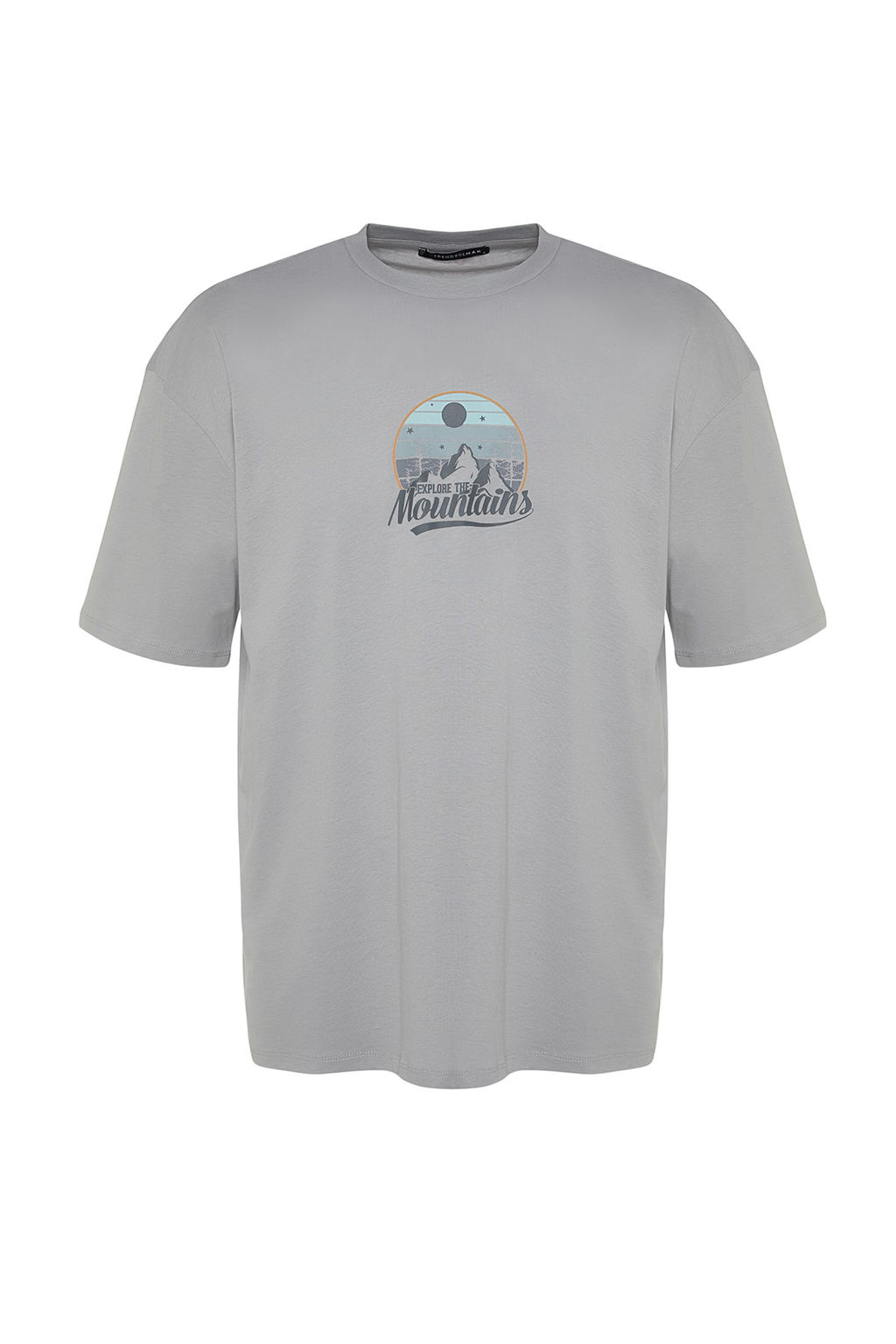 TRENDYOL MAN Kahverengi Oversize/Genis Kesim Manzara-Yaz? Bask?l? %100 Pamuklu T-Shirt TMNSS23TS00206 - Trendyolmilla фото 9