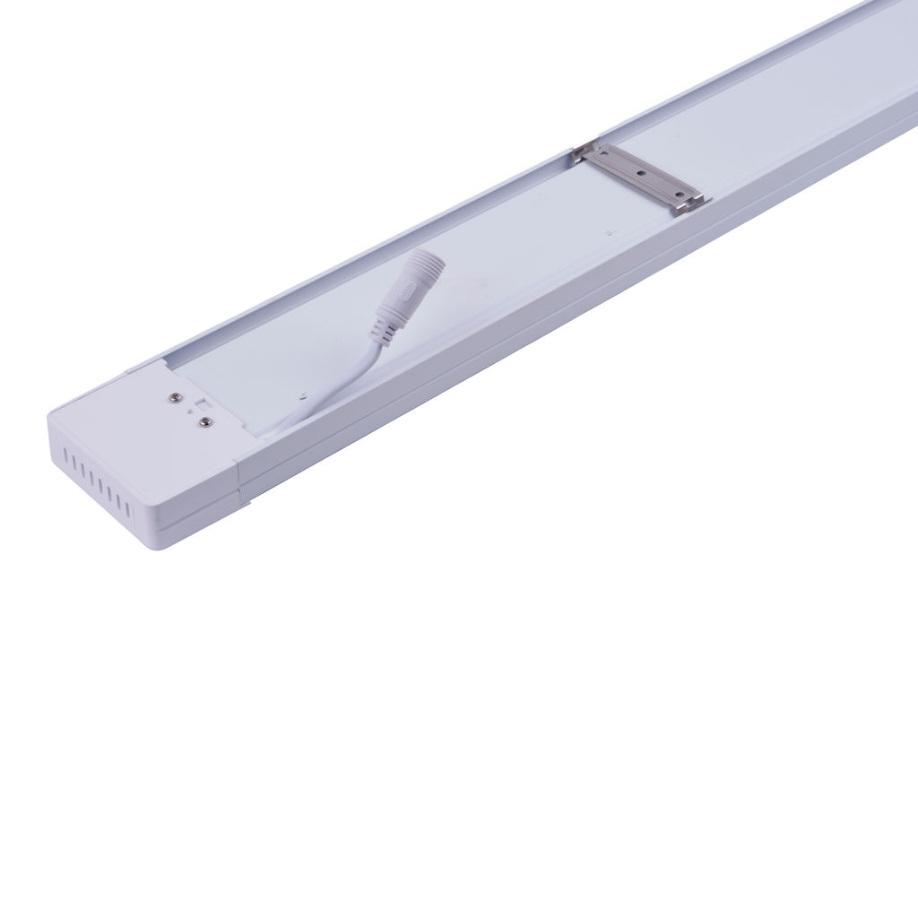 ULT-P71B-100W/SPFB/L105/K IP54 WHITE WINTERGARDEN LINKABLE Светильник светодиодный накладной. Спектр для фотосинтеза. Корпус белый. Угол 60 градусов. ТМ Uniel