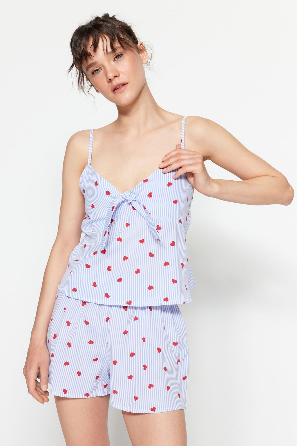 Trendyolmilla Mavi Cizgili Kalpli Ip Ask?l? Viskon Sortlu Dokuma Pijama Tak?m? THMSS23PT00133 фото 6