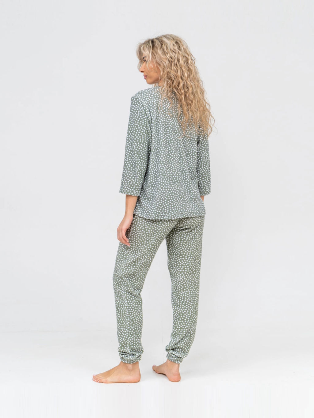 Костюм женский, цвет зеленый