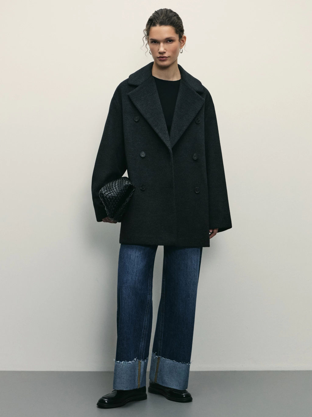 Полупальто свободного силуэта со спущенным плечом / Zarina  фото 9