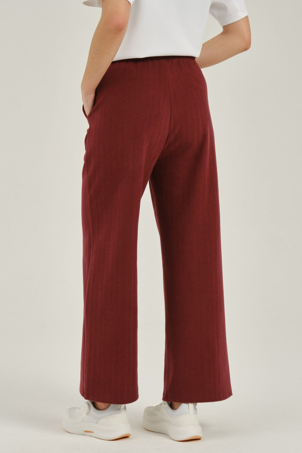 Брюки трикотажные Бордовый COMMUTE Knit Track Pants - Anta фото 5