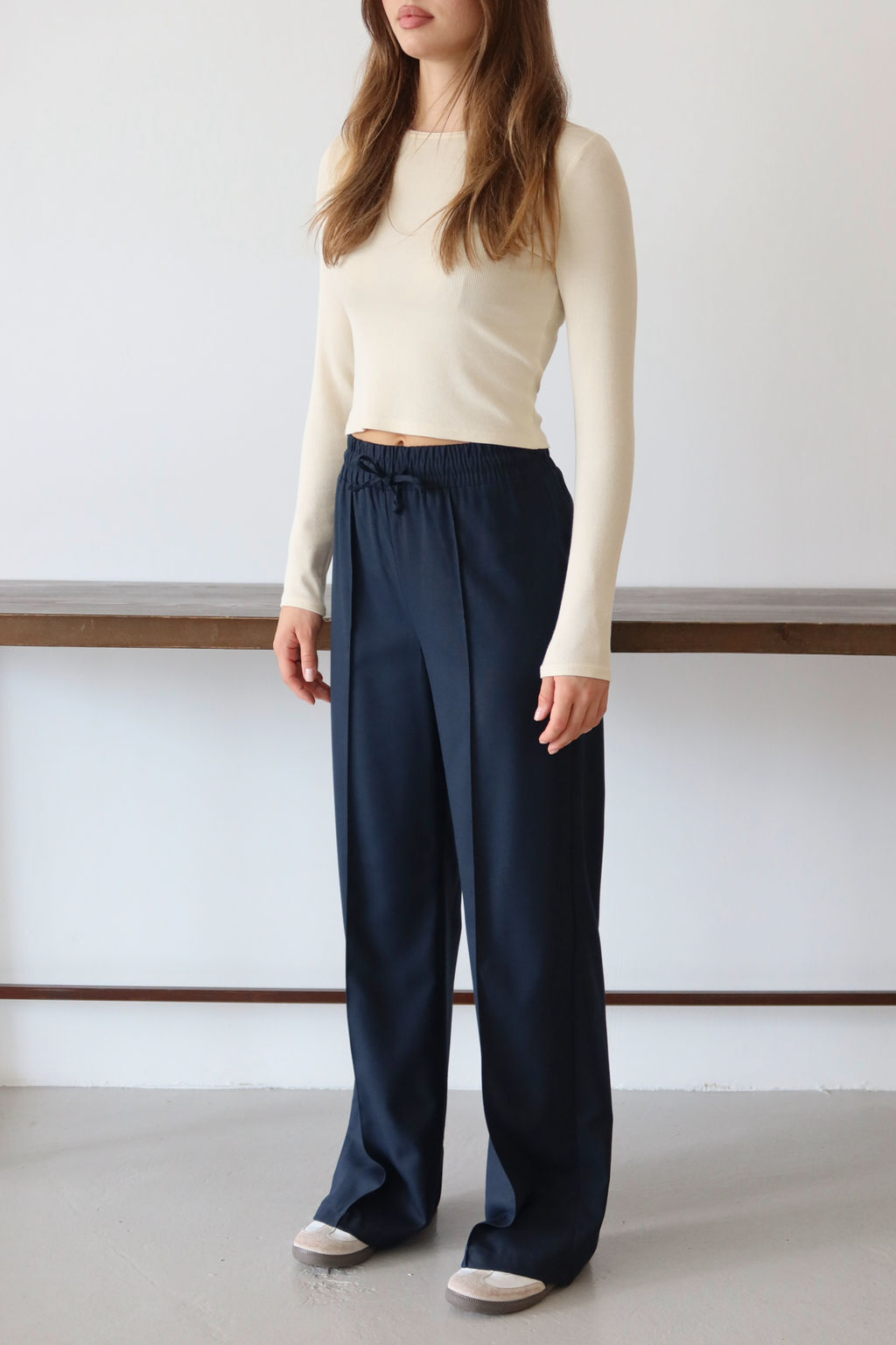 Lacivert Nervurlu Genis Paca Uzun Dokuma Pantolon TWOAW26PL00111