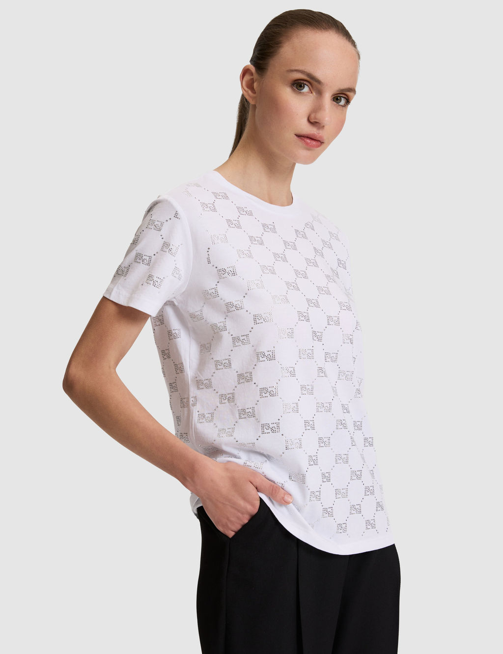 Beyaz Regular Fit Ti__rt