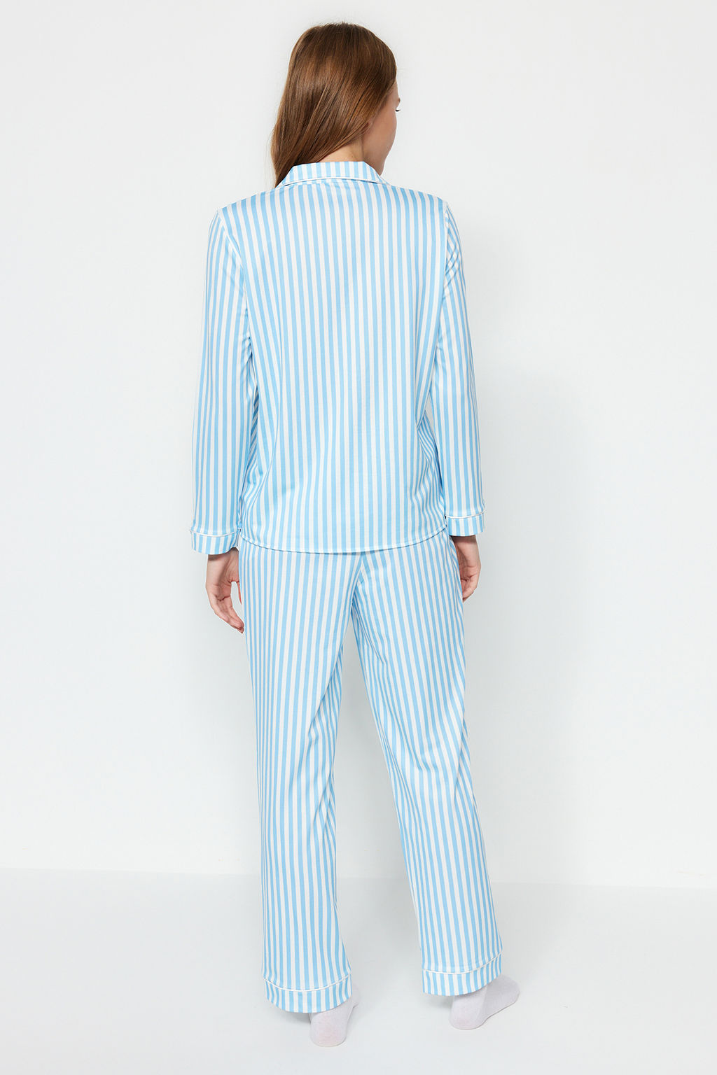 Trendyolmilla Pembe Cizgi Desenli Biyeli Ici Polarl? Gomlek-Pantolon Orme Pijama Tak?m? THMAW24PT00050