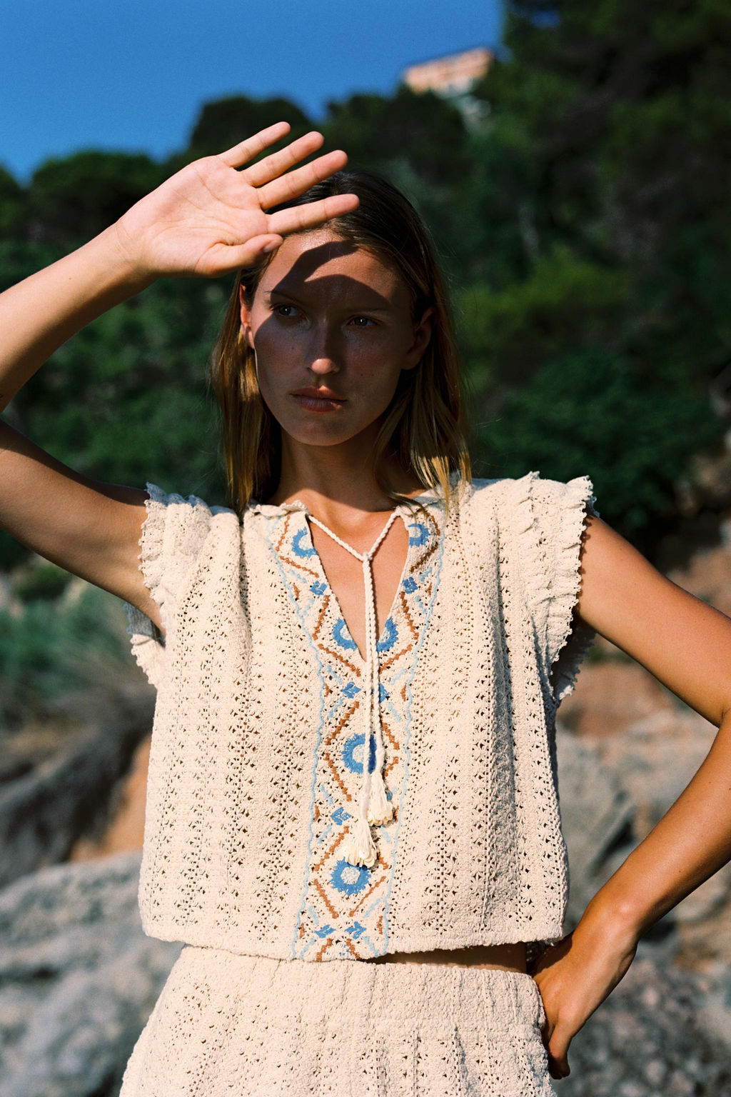 EMBROIDERED CROCHET TOP - Zara фото 3