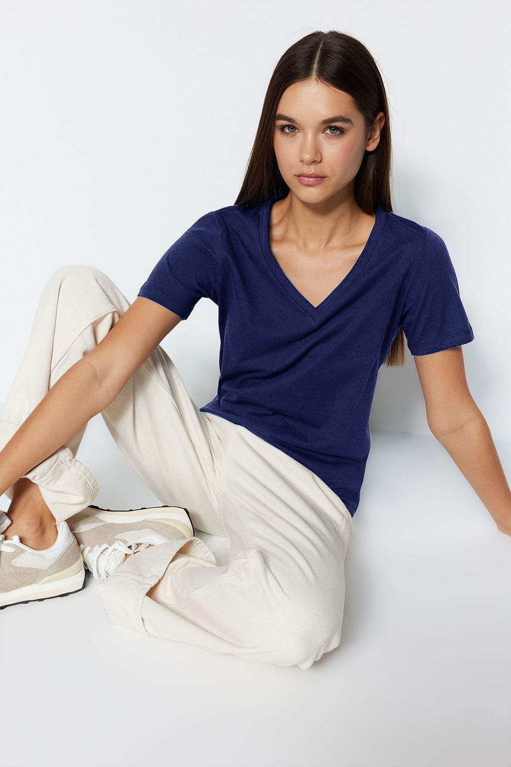 Lacivert %100 Pamuk Basic V Yaka Orme T-Shirt TWOSS23TS00001