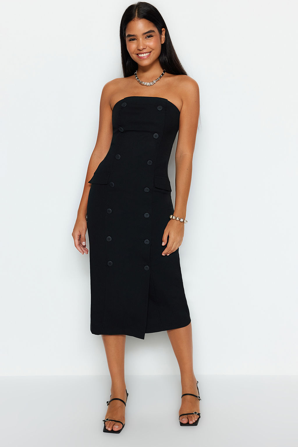 Siyah Duz Kesim Dugme Detayl? Straplez Midi Dokuma Elbise TWOAW24EL00418 - Trendyolmilla фото 8