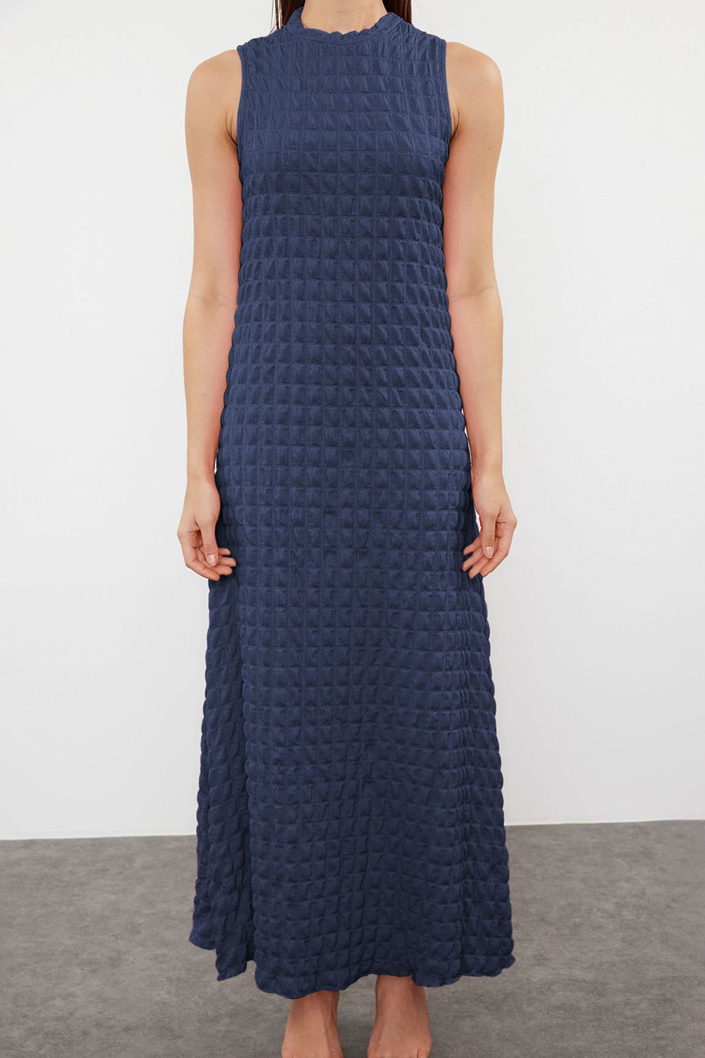 Indigo Duz Dokulu A Kesim/Can Form Bisiklet Yaka Dokulu Maxi Elbise TWOSS24EL00683