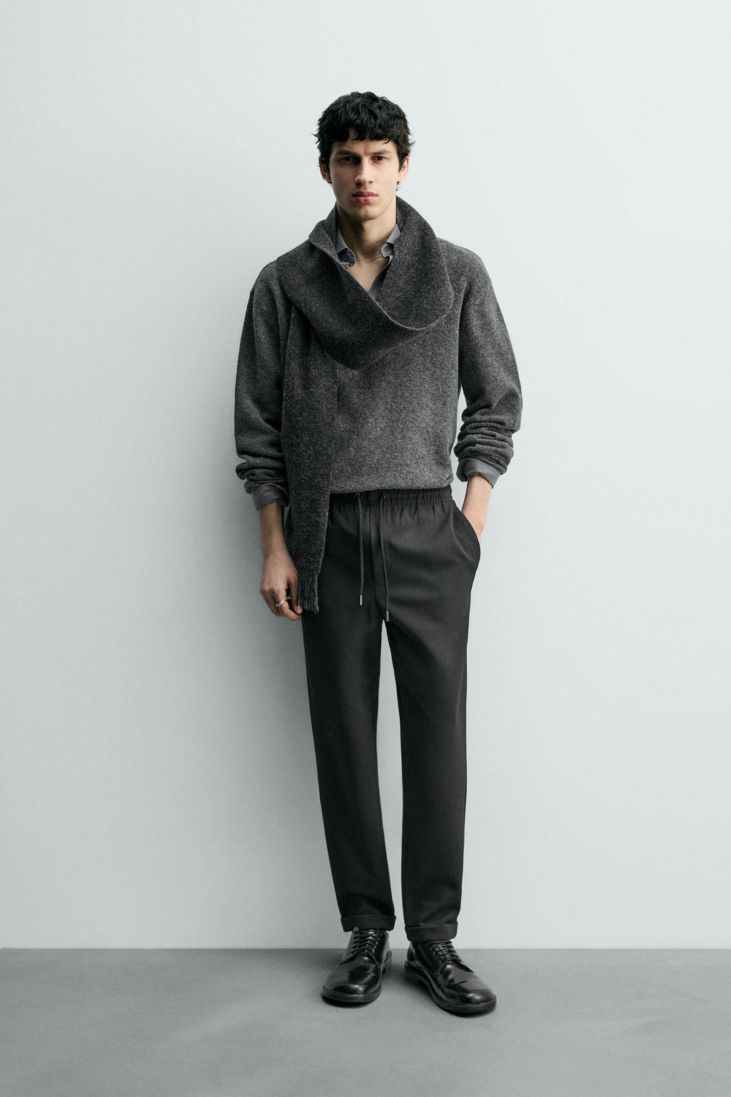 PANTAL?N CINTURA JOGGER EASY CARE / Negro