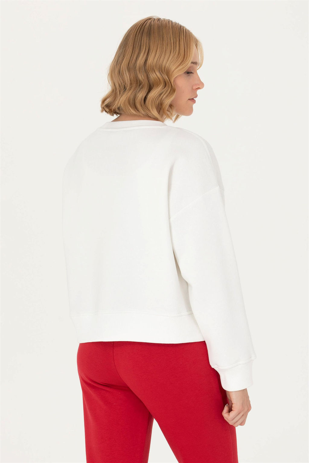 Женский свитшот цвета экрю с круглым вырезом Неожиданная скидка в корзине - U.s. polo assn фото 4