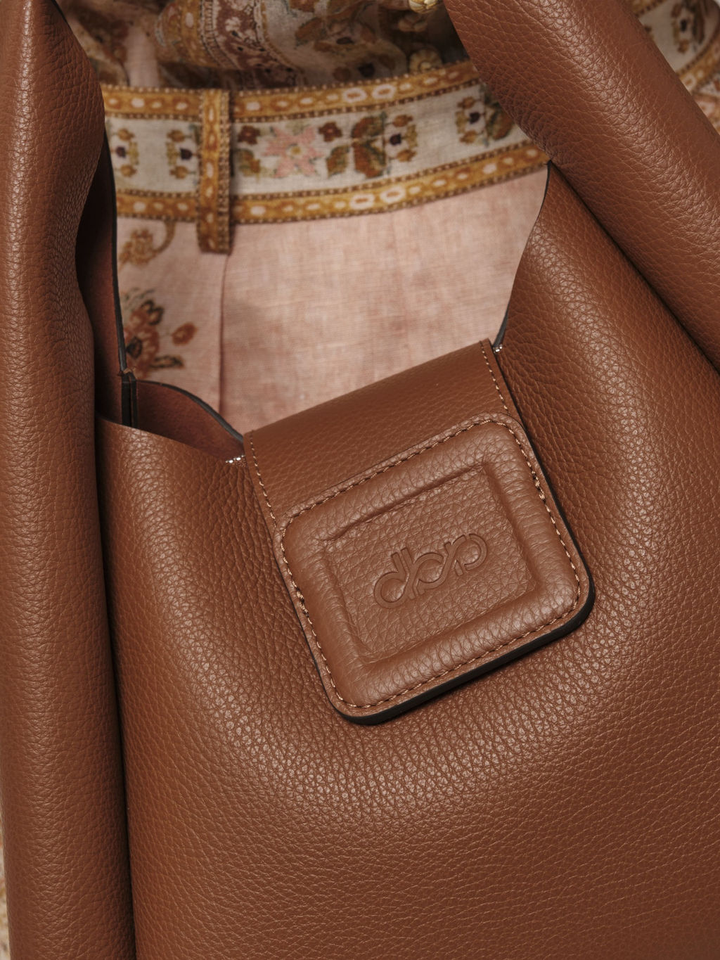 Кожаная сумка Lola DBR 31013 коричневый фундук  фото 3