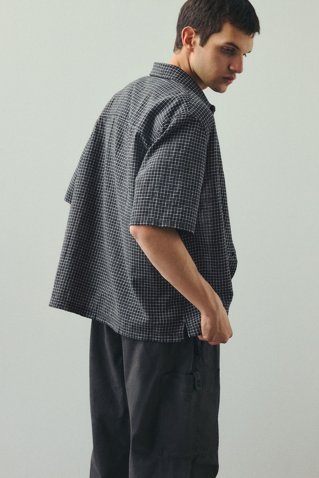 Camisa en mezcla de lino Oversized Fit - H&m фото 8
