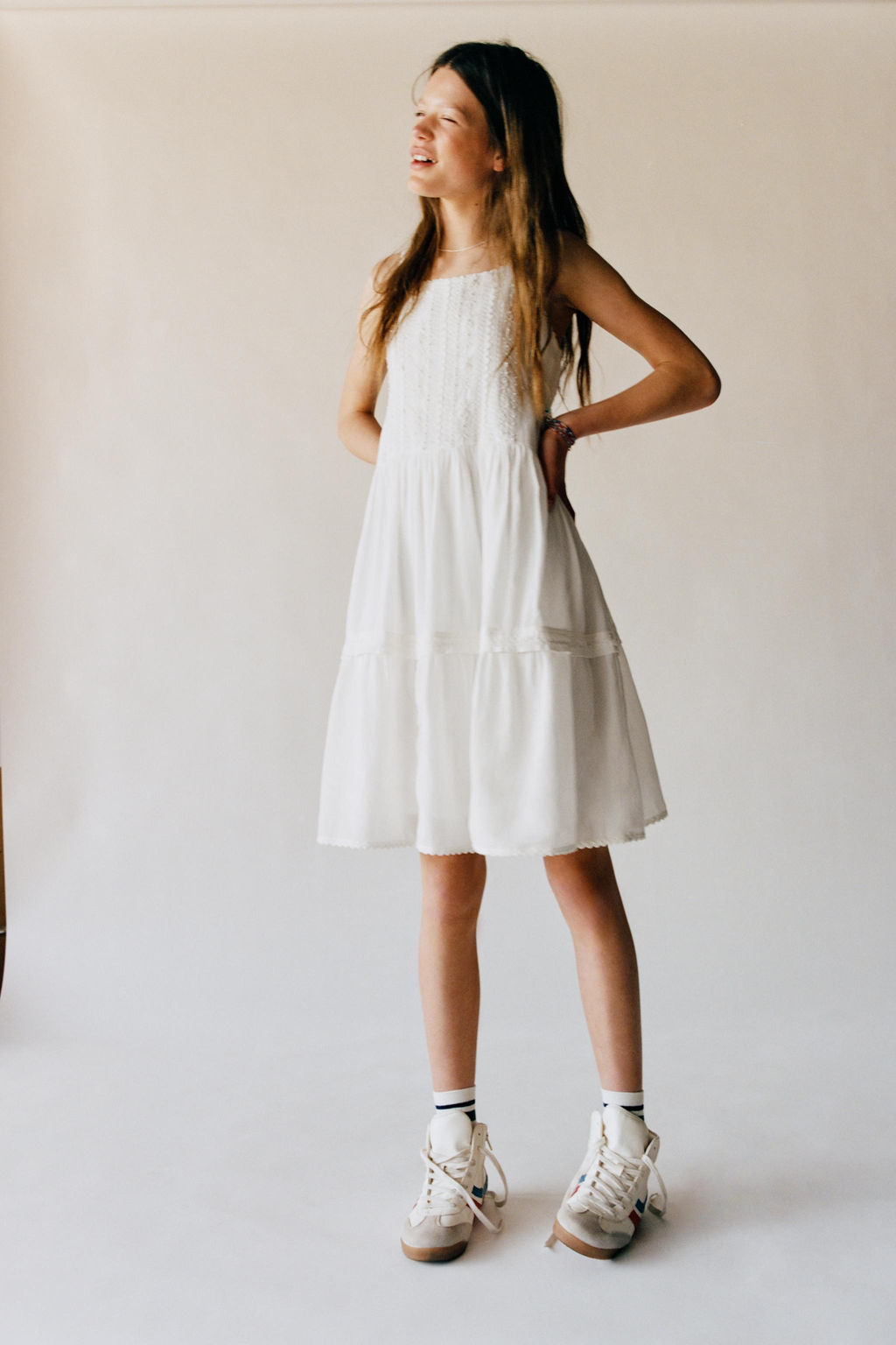 VESTIDO BORDADOS ROM?NTICO / Blanco - Zara фото 2