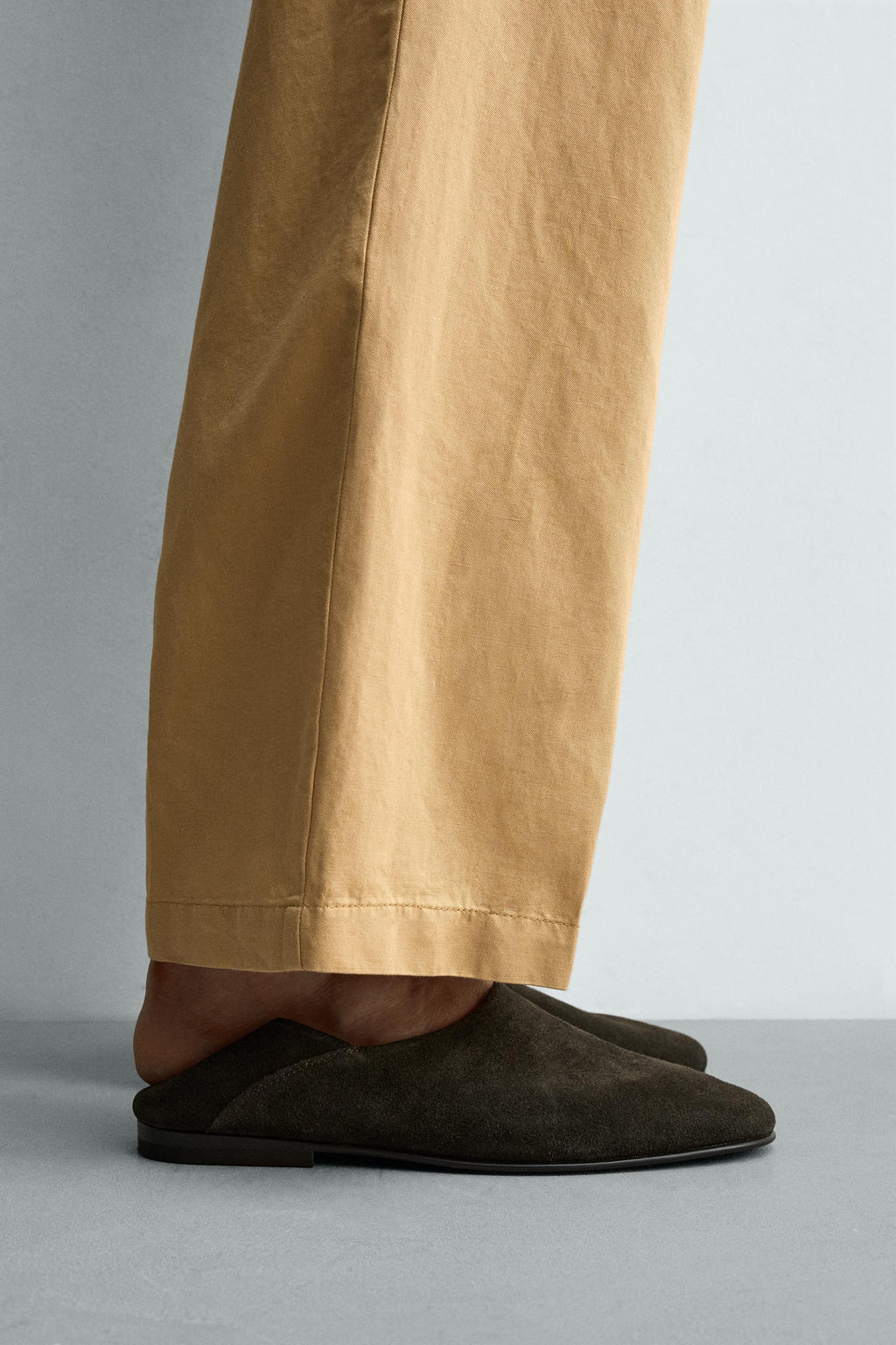 MOCASIN PIEL / Gris Asfalto