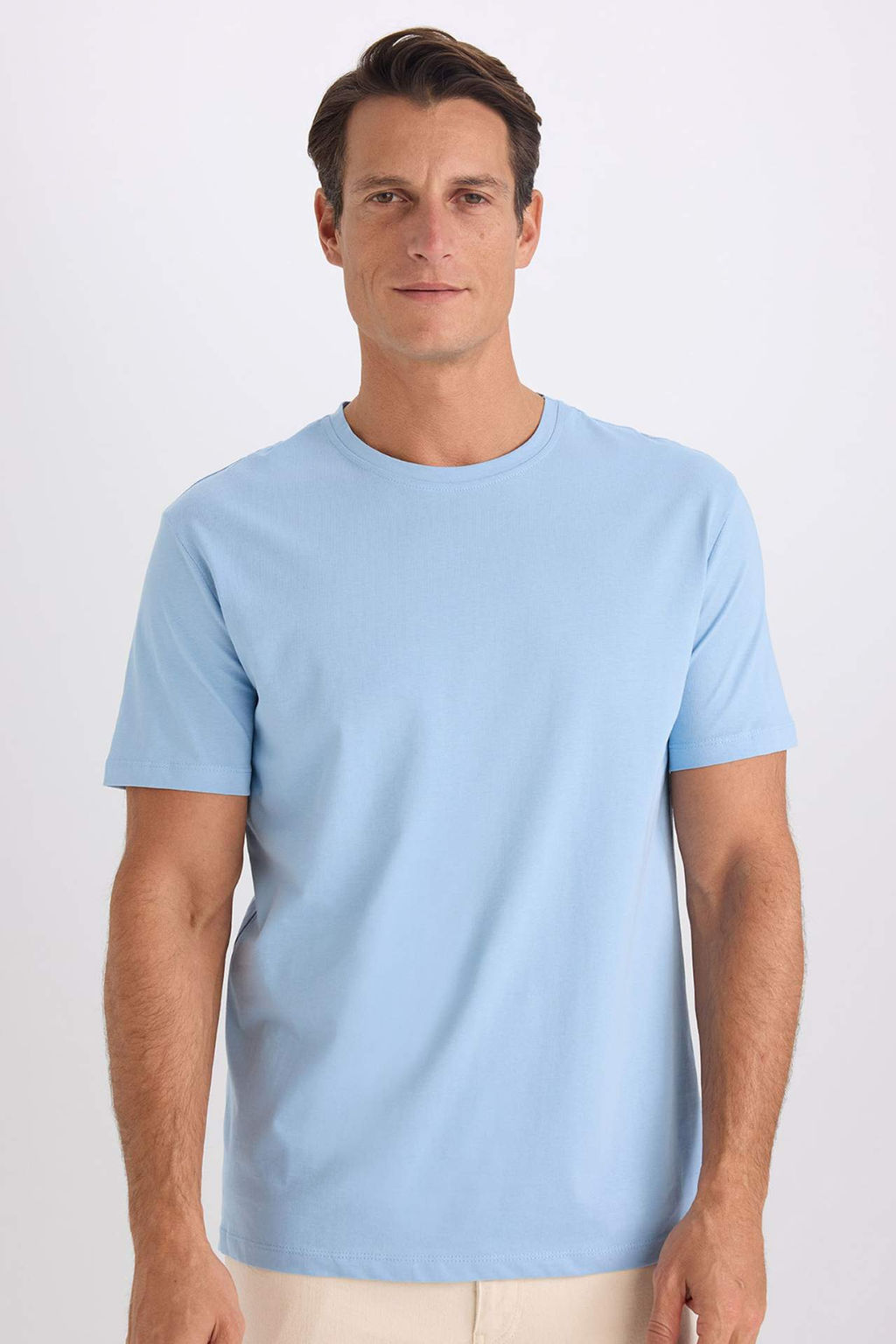 New Regular Fit Bisiklet Yaka Basic Duz K?sa Kollu Tisort - Defacto фото 10