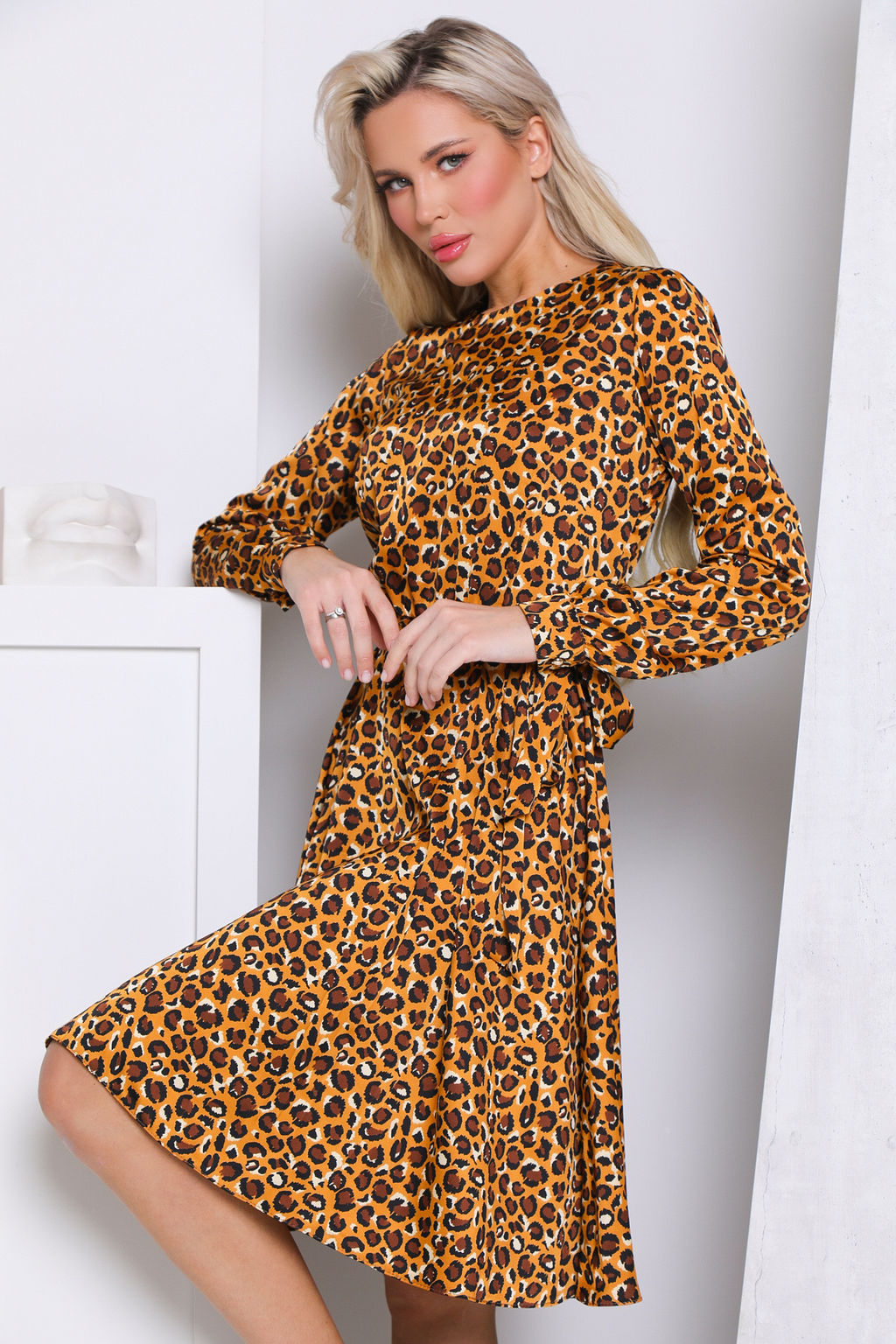 Платье Open Style 6048 золотой