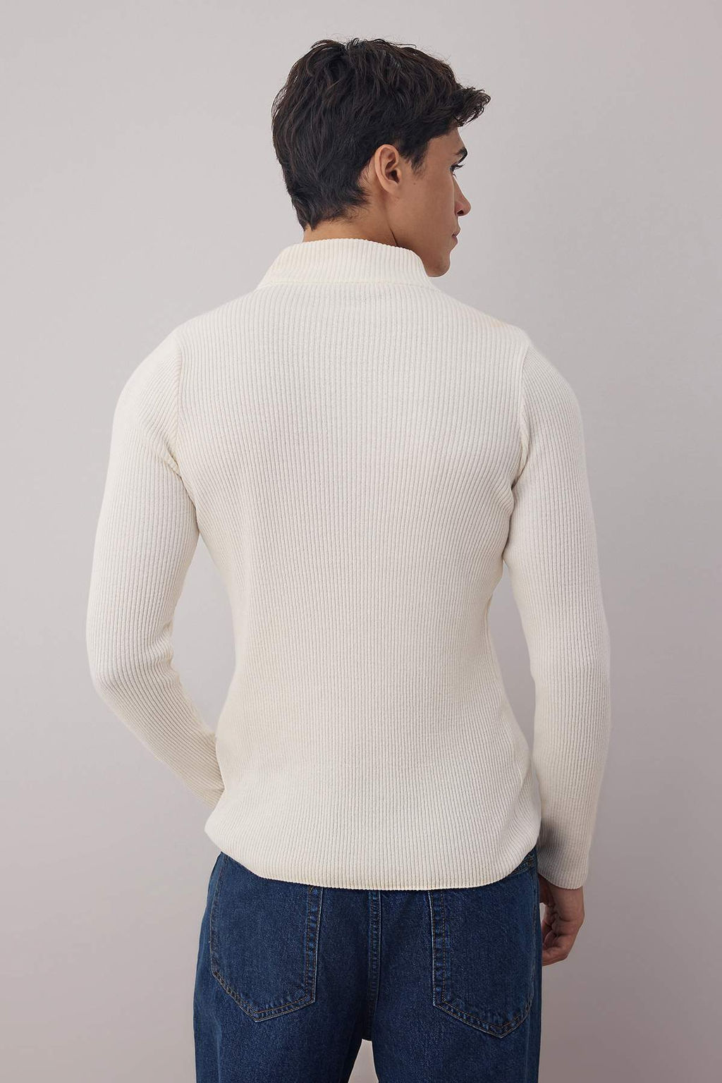 TRENDYOL MAN Ekru Slim Fit Pamuklu Yar?m Bal?kc? Yaka Fitilli Orgu Kazak TMNAW21KZ0568 - Trendyolmilla фото 91