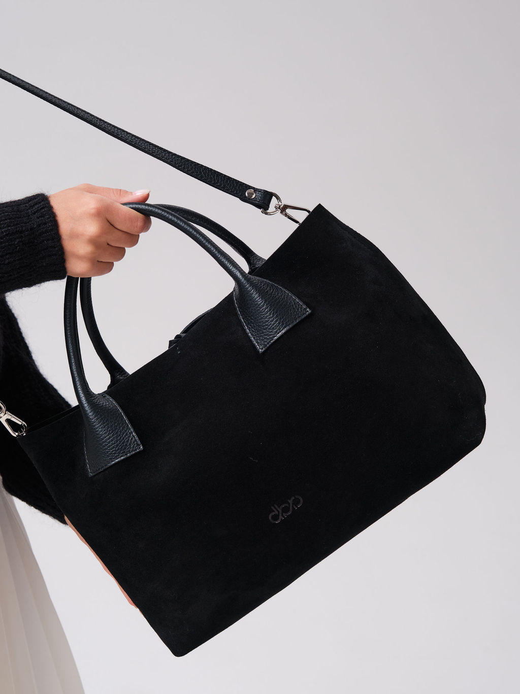 Замшевая сумка Iris DBR 31372 черный велюр фото 5