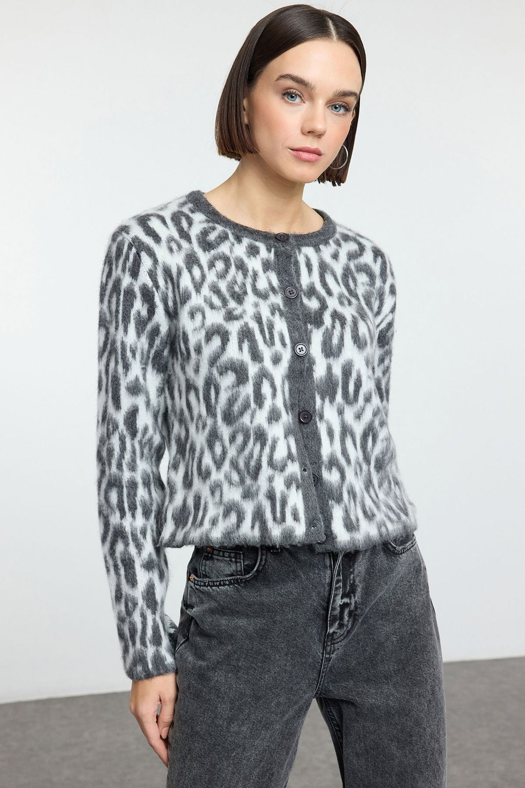 TRENDYOLMILLA Kahverengi Leopar Desenli Triko H?rka TWOAW25HI00378