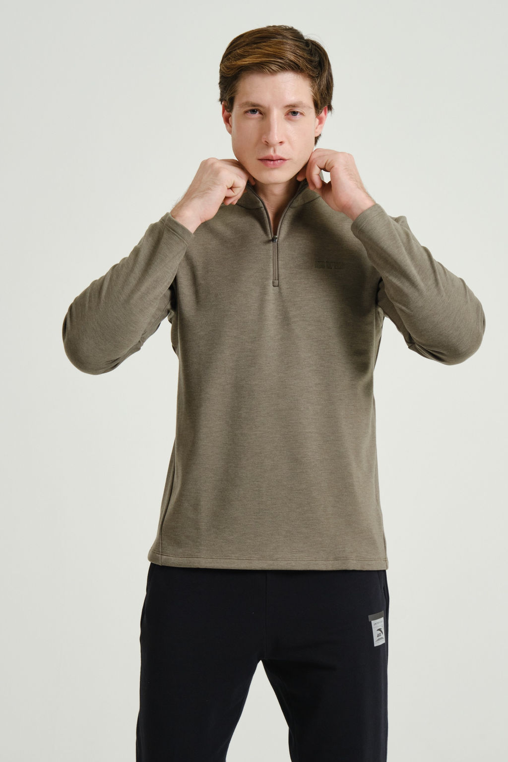 Лонгслив утепленный Зеленый