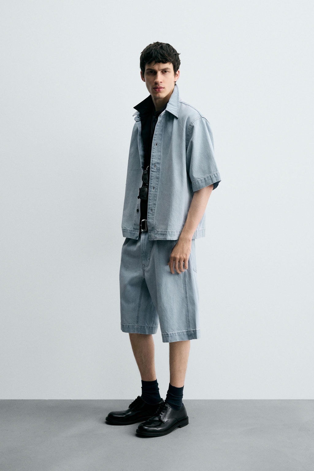 SHORT SLEEVE DENIM SHIRT - Zara фото 4