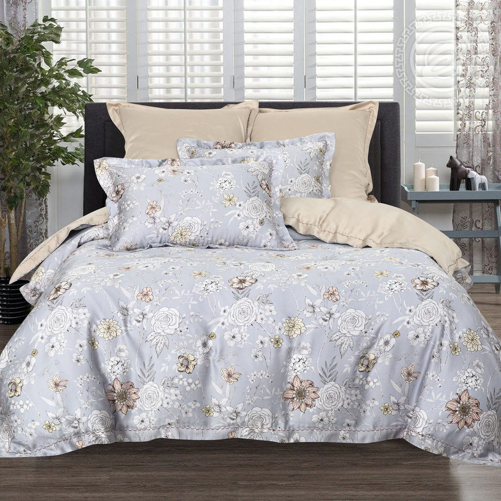 Постельное белье Шарлин (тенсель) Евро/Пододеяльник (молния, ушки): 1 шт.- 220*200; Простыня: 1 шт.- 260*240; Наволочка (молния, ушки): 2 шт.- 70*70; Наволочка (молния, ушки): 2 шт.- 50*70 Тенсел