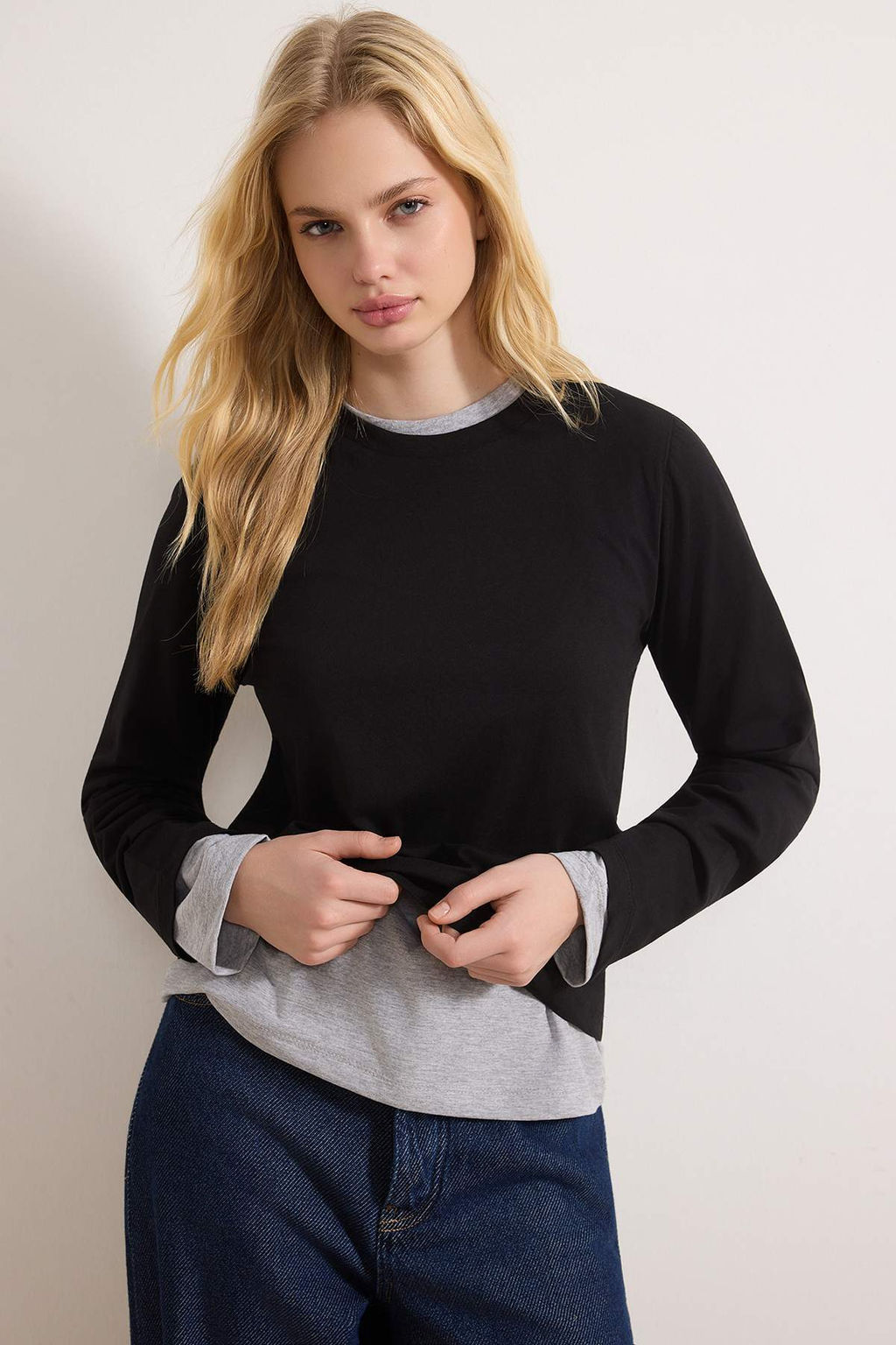 Siyah-Gri 2li Paket %100 Pamuk Bisiklet Yaka Regular/Normal Kesim Orme T-Shirt TWOAW25TS00001