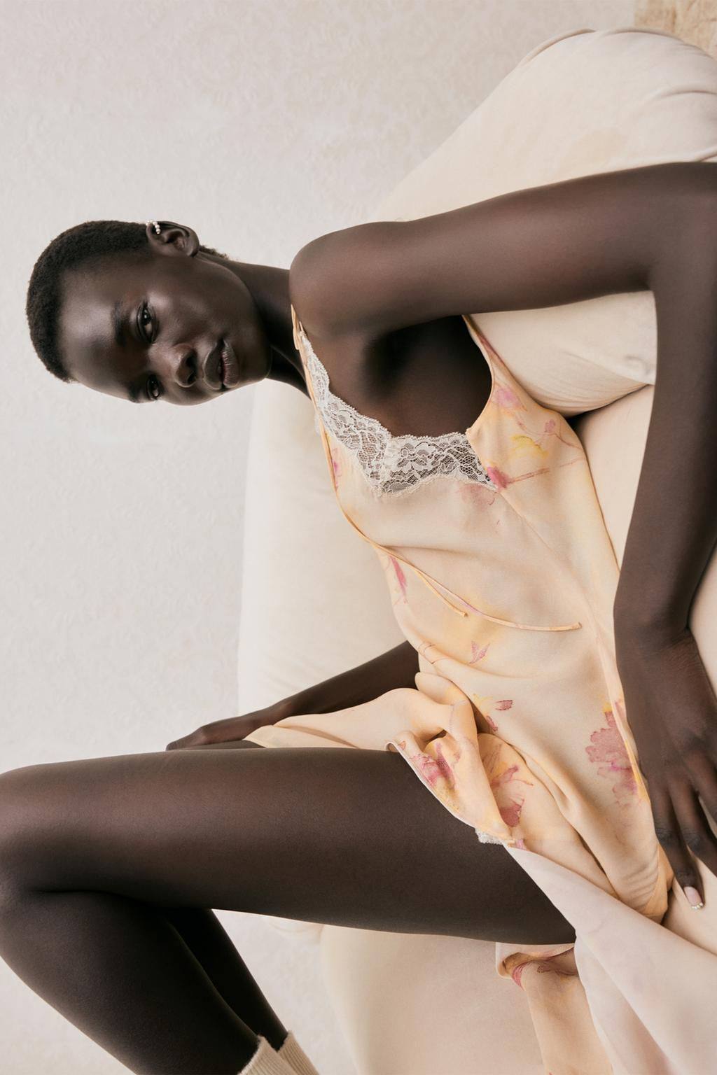 FLOWING PRINTED DRESS WITH LACE - Zara фото 3